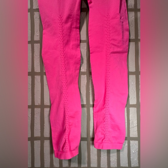 FP Movement seamless leggings SIZE M/L - Picture 6 of 7